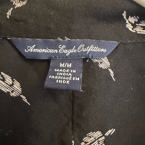 American Eagle Black Feather Print Blouse with Open Back Detail Size M - Picture 2 of 7